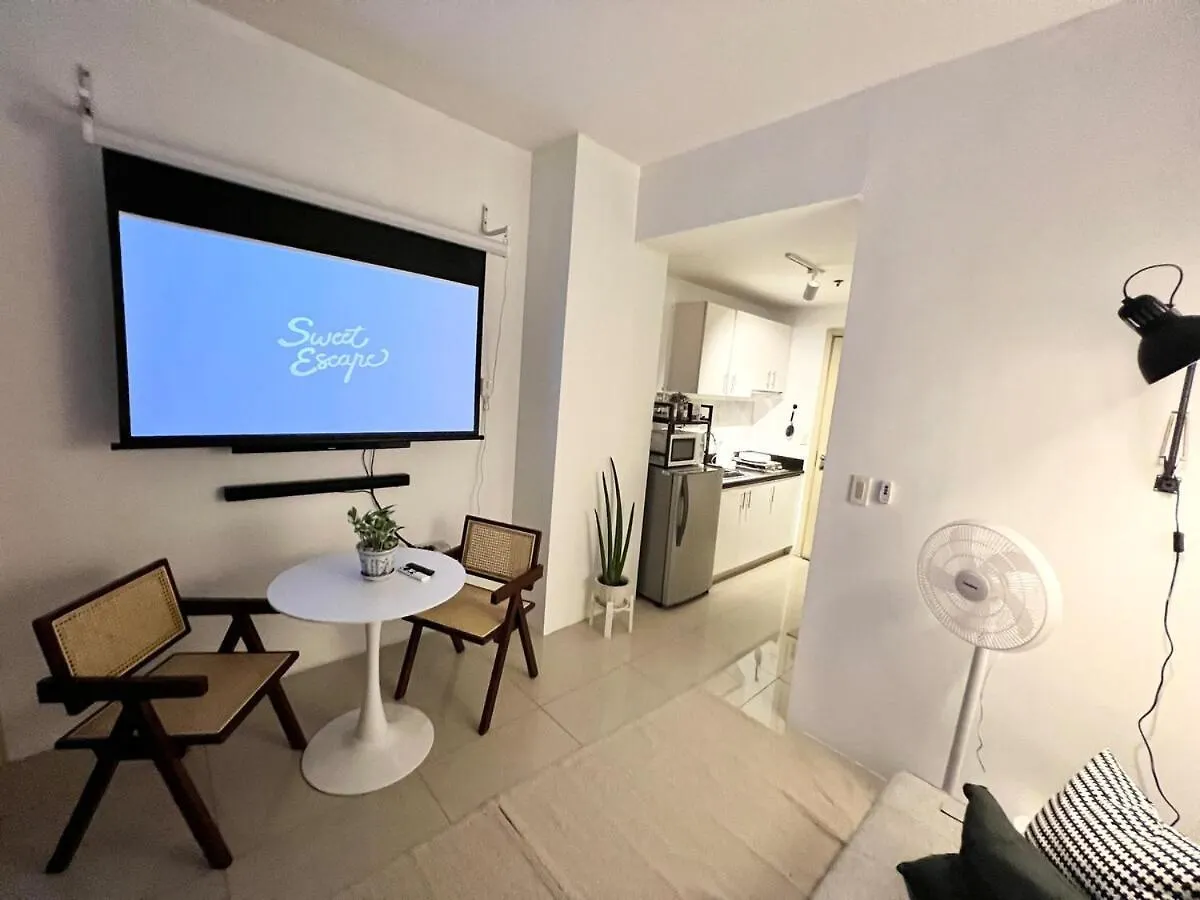 Jazz Residence T2 Rm 405 Homey Muji Inspired Staycation Big Screen Cinema Manila